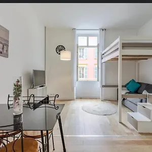 Jean Apartment